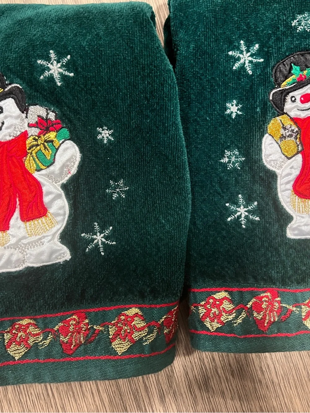 Vintage Jcpenny Dark Green Snowman Embroidered Holiday Bath Towel Set 1980s
